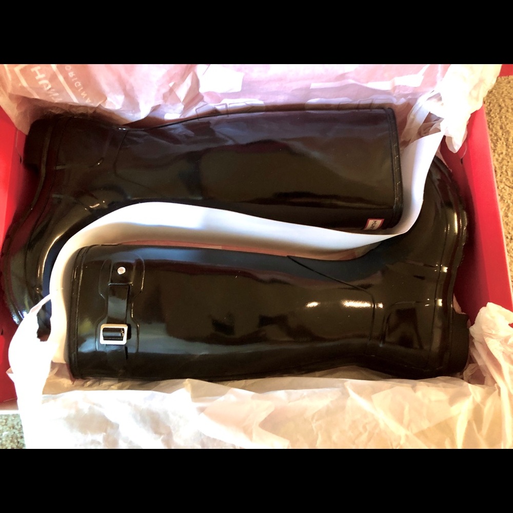 HUNTER BOOTS